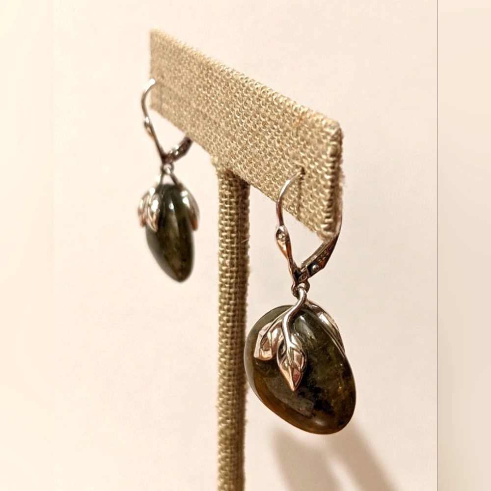 Sterling silver labradorite dangle lever back earrings